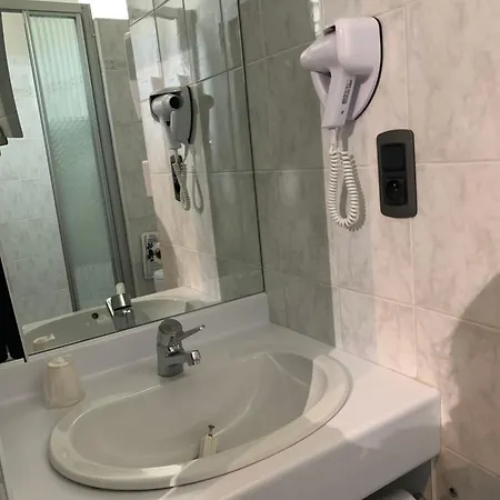 Hotel Kyriad 3*