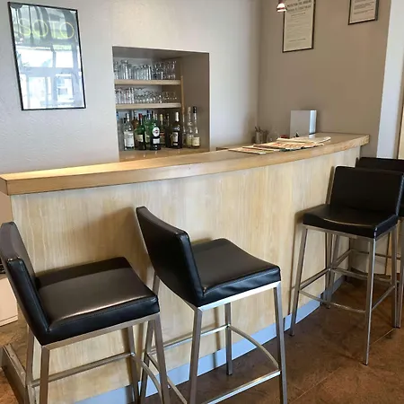 罗德兹基里亚德酒店 3*