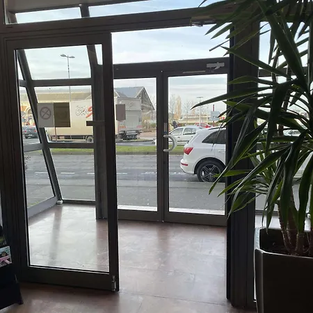 罗德兹基里亚德酒店 3*