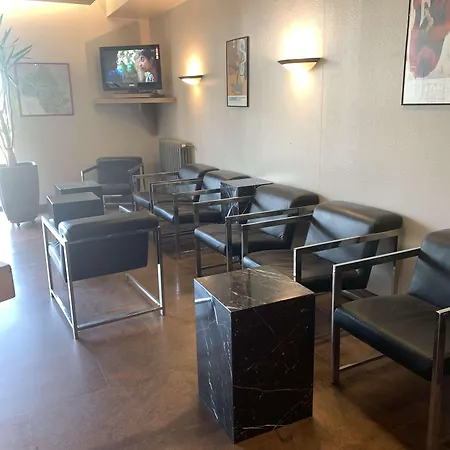 Kyriad Hotel