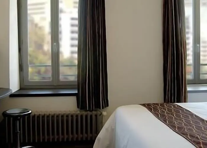 Kyriad Отель 3*