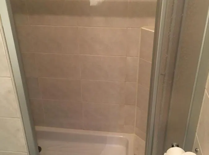 Kyriad Отель Роде